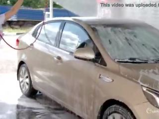 Sarılı oryantal carwash