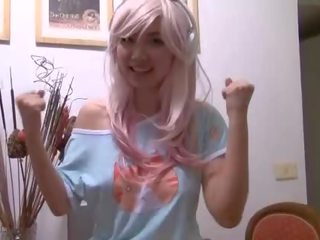 First-rate sonico blir naken vid hem